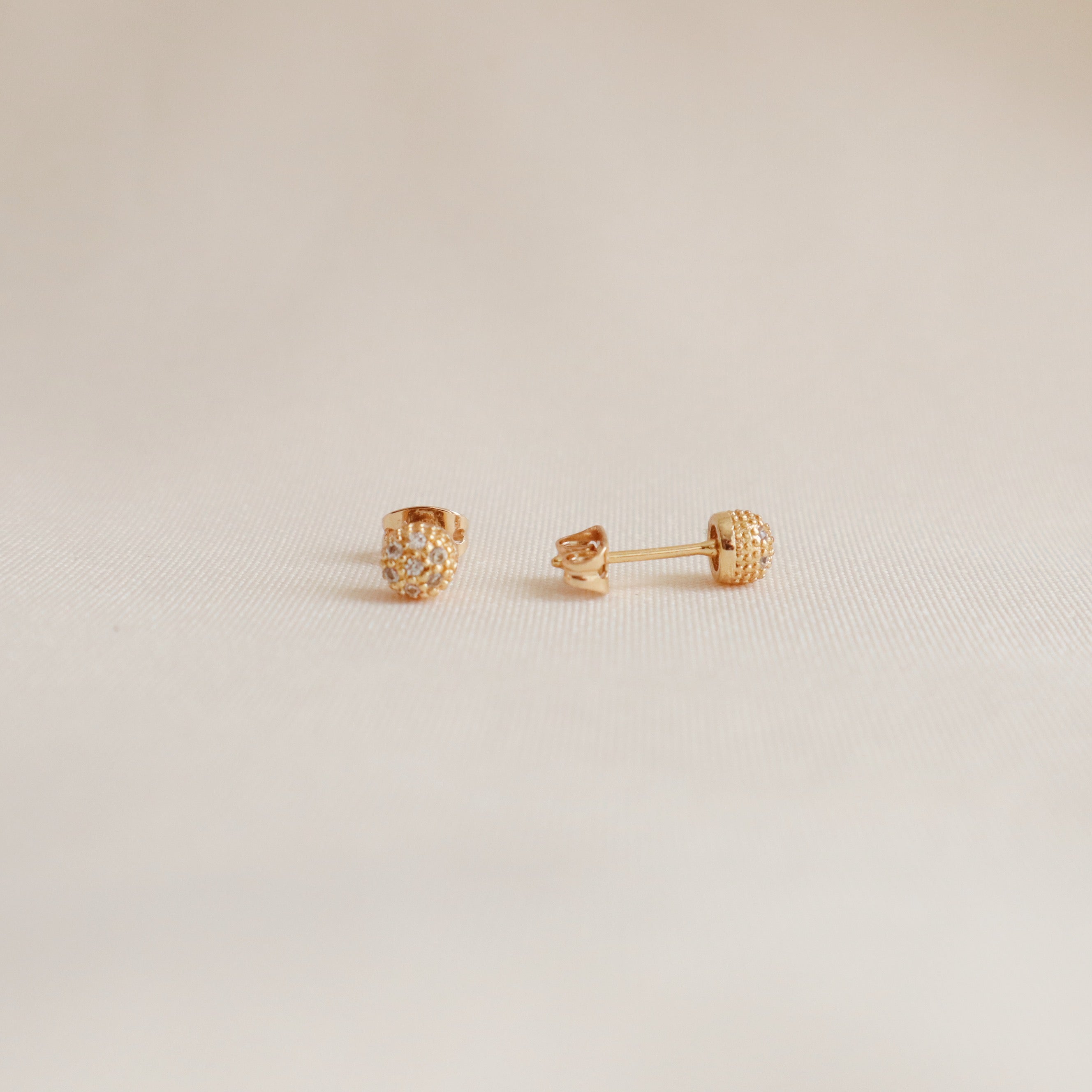 Mini Hortensia Earrings