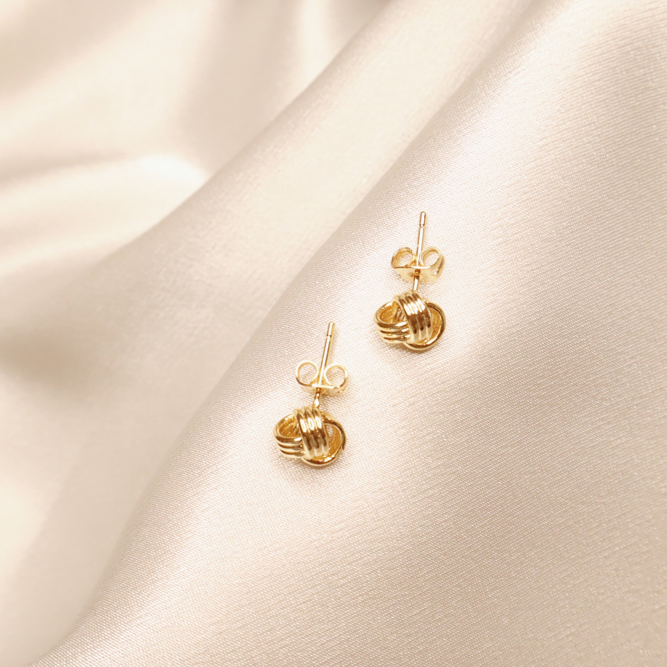 Gavina Earrings